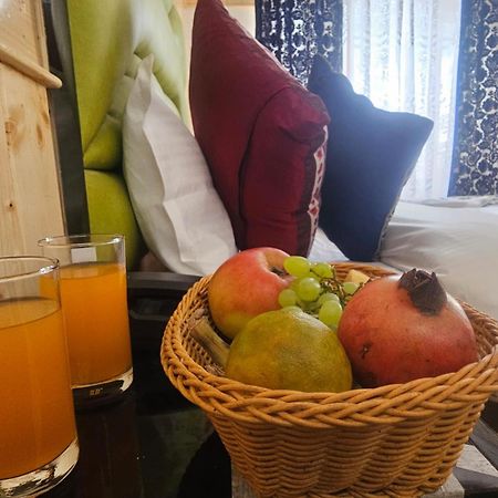 Delta View Otel Pahalgām Dış mekan fotoğraf