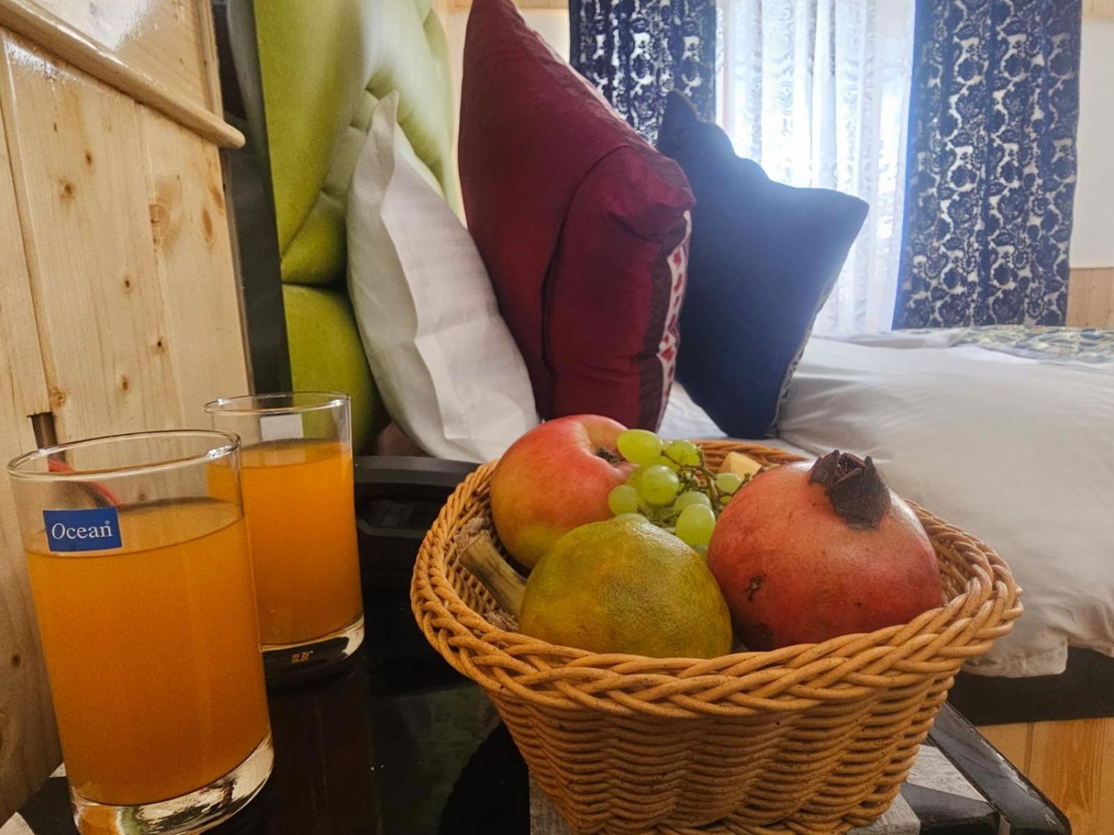 Delta View Otel Pahalgām Dış mekan fotoğraf